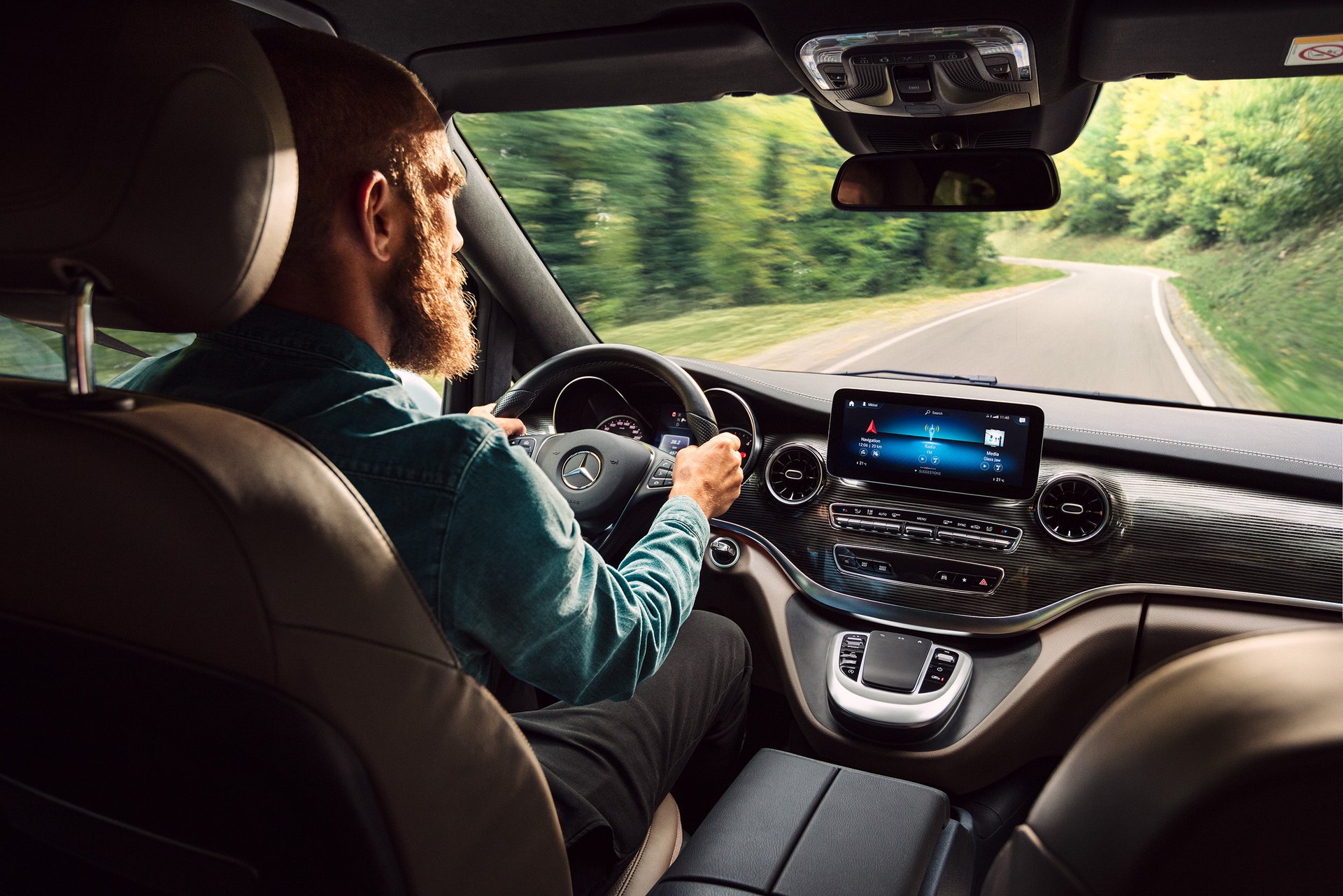 2019 / V-Class / MBUX