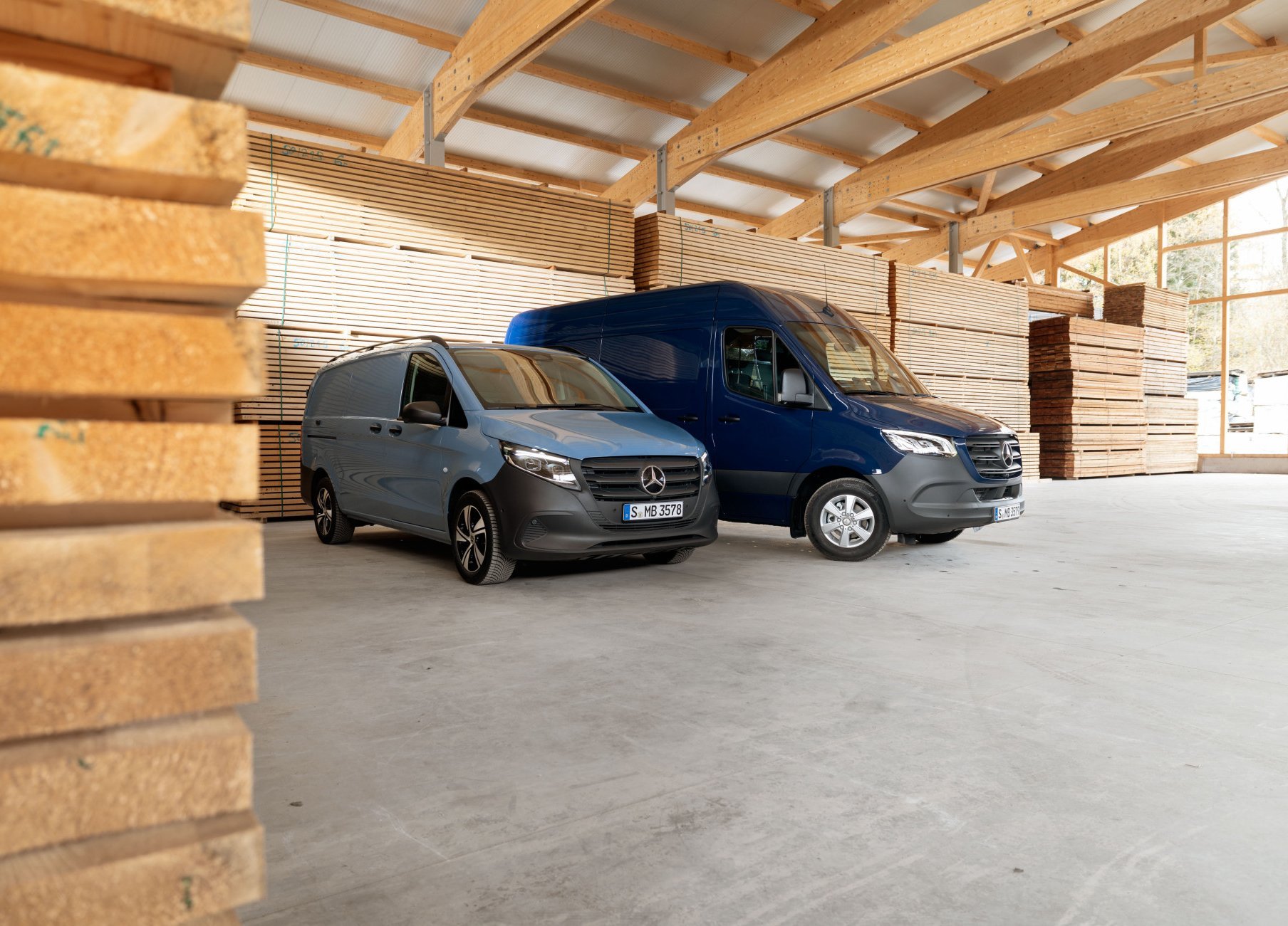 Weitere Angebote für Sprinter, Vito und eVito.