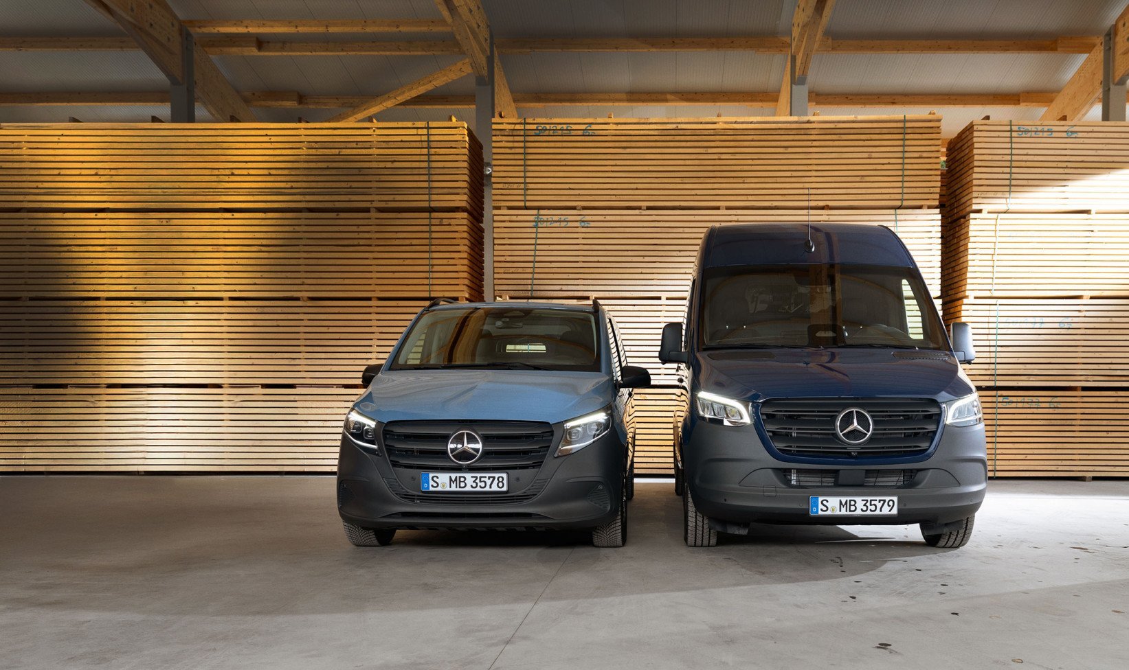 Lagerwagenabverkauf Transporter & Vans.
