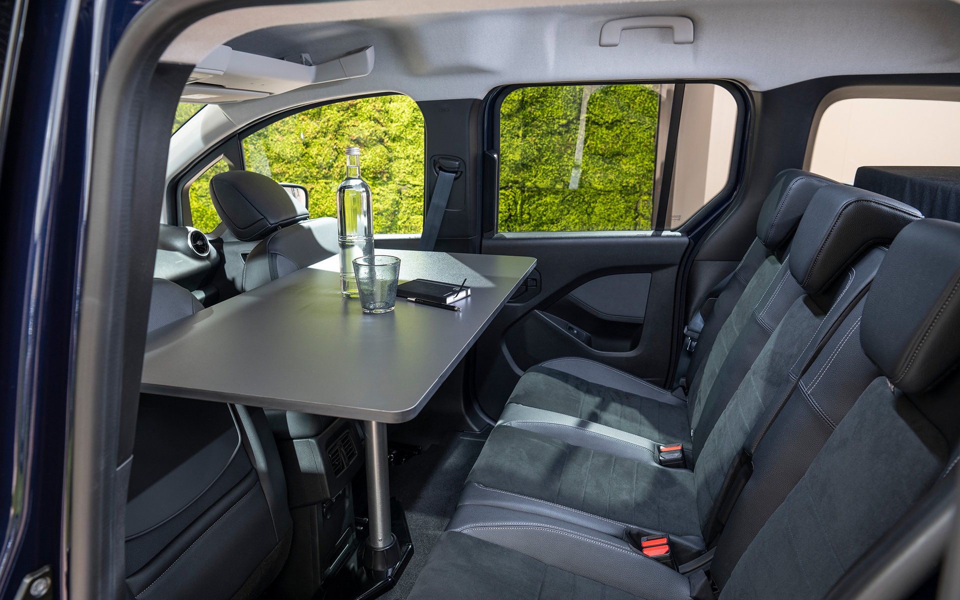 22C0386_609 Der neue Small Van von Mercedes EQ mit Marco Polo Modul
The new Small Van from Mercedes EQ with Marco Polo Module