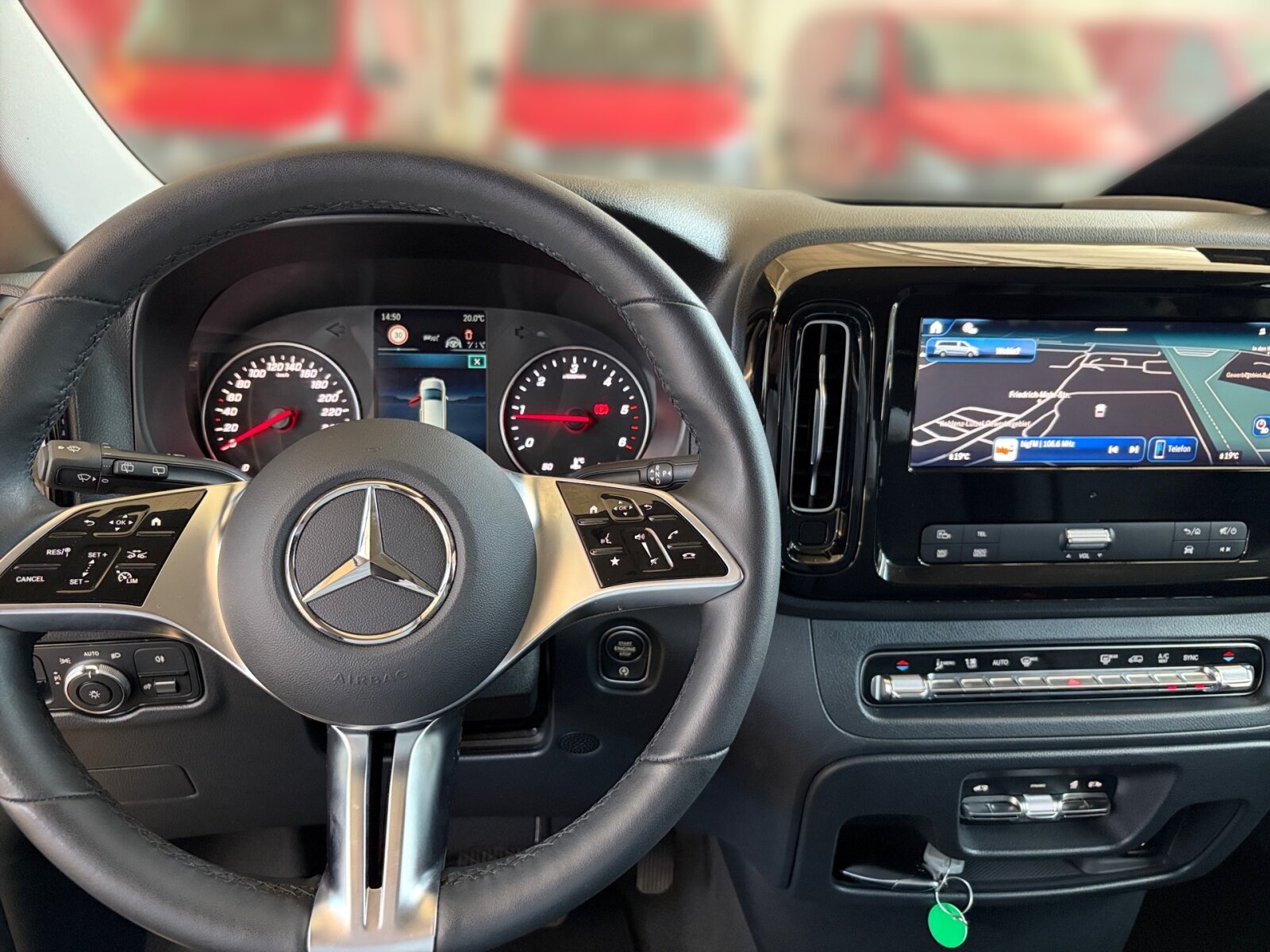 Ausstattungslinien und -Pakete:  Aerodynamik-Paket,   BlueEFFICIENCY-Paket:  Chrom Interieur-Paket:  Fahrassistenz-Paket:  Modellgeneration 2,   Park-Paket mit Rückfahrkamera:  Spiegel-Paket Vito:  Tourer PRO:Exterieur:  Anhängelast 2500 kg:  Anhängerkupplung Kugelkopf abnehmbar:  Außenspiegel elektrisch heranklappbar:  Außenspiegel heizbar und elektrisch verstellbar,   Baureihe C447 Vito/V-Klasse:  Befestigungspunkte im Dachrahmen,   CO2-optimierte Bremsanlage,   EASY PACK Paket - elektr. Schiebetür/Heckklappe,   Elektr. Betätigung für Schiebetür links:  Elektr. Betätigung für Schiebetür rechts:  Fehlbetankungsschutz,   Fenster in Heckklappe mit Wisch- und Waschanlage,   Fenster vorn links, fest in Seitenwand/Schiebetür,   Generator 14 V / 250 A:  Gewichtsvariante 3.200 kg,   Haupttank 70 Liter:  Heizung für Scheibenwaschanlage:  Hinterachswellenfabrikat IFA,   Kombifahrzeug:  Komplettfahrzeug,   Kühlergrill verchromt,   Leichtmetallräder 7 J x 17, 20-Speichen Design,   Metallic-Lack:  Multibeam LED: Fernlichtassistent Adaptive plus,   Radstand 3200 mm, Überhang lang,   Schiebetür links:  Schluss-, Brems- und Blinklicht in LED-Technik:  Steuercode Umstellung WLTP,   Steuercode Zertifizierung II,   Stoßfänger und Anbauteile in Wagenfarbe lackiertInterieur:  3er-Sitzbank in 2. SR (klapp-, wickel-, herausnehmbar) mit Isofix u. Top Tether auf außen, 2 Einzelsitze in der 3. SR,   Beifahrersitz Zweisitzer:  Beleuchtung im Haltegriff Fond mit Lesespot,   Fenster fest hinten,   Innenspiegel  automatisch abblendend,   Innenverkleidung gehobene Ausführung,   Klimaanlage halbautom. geregelt, TEMPMATIC im Fond:  Klimatisierungsautomatik Thermotronic:  Komfort Fahrersitz:  Kunstleder schwarz:  Lederlenkrad:  Linkslenker,   Lordosenstütze Fahrersitz,   Sitzbelegungserkennung Fahrersitz:  Sitzheizung für Beifahrer:  Sitzheizung für Fahrer:  Sitzkissentiefenverstellung Fahrer,   Vordersitze mit EASY-ENTRY-FunktionMultimedia:  2-Wege-Lautsprecher vorn und hinten,   Digitales Extra: Festplatten-Navigation,   Digitales Extra: Remote Services Plus,   Digitales Extra: Smartphone Integration,   Digitales Radio (DAB):  Kommunikationsmodul (LTE) für digitale Dienste:  Live Traffic Information,   MBUX Multimediasystem:  Mercedes-Benz Notrufsystem:Komfort und Umwelt:  9G-TRONIC:  Abgasreinigung SCR Generation 4,   Aktiver Geschwindigkeitslimit-Assistent:  Aktiver Lenk-Assistent:  Aktiver Spurhalte-Assistent:  Allrad permanent:  Attention Assist:  Berganfahrhilfe:  Colorverglasung im Fond, Schwarzglas:  Easy-Pack Heckklappe:  ECO Start-Stop Funktion:  Emissionsklasse  Euro 6b M/N1 GR. II:  Erweitertes autom. Wiederanfahren auf Autobahnen,   Fahrlichtassistent,   Innen- und Umfeldbeleuchtung Kombi,   Intelligenter Geschwindigkeitsassistent (ISA),   Kindererkennung im Fahrzeug passiv,   Kofferraum-Komfortschließung,   Lenkrad in Neigung und Höhe verstellbar,   Multifunktionslenkrad:  Nachtbeleuchtung,   Sauglüfter elektrisch Leistungsstufe 5,   Streckenbasierte Geschwindigkeitsanpassung,   Totwinkel-Assistent:  Verkehrszeichen-Assistent:  Zuheizer  elektrischSicherheit:  Aktiver Abstands-Assistent DISTRONIC:  Aktiver Brems-Assistent:  Beifahrerairbag,   Bremskraftverstärkerausfallkompensierung,   elek. Feststellbremse,   HOLD-Funktion:  Kindersicherung an Türen im Fahrgastraum,   Reifendrucküberwachung an VA u. HA, drahtlos:  Thorax-Pelvis-Sidebag Beifahrer:  Thorax-Pelvis-Sidebag Fahrer,   Windowbags für Fahrer und Beifahrer:Zustand/Papiere:  Modellpflege:  Wartungsintervall 40.000 km,   Zulassung als PKW:Weiteres:  AEJ X4/1,   AEJ X4/2,   Fahrzeug HVO fähig,   Fenster v. rechts, fest in Seitenwand/Schiebetür,   Hersteller Mercedes-Benz AG,   Kundenauftrag VdZ,   Kunstoffboden TPO im Fahrgastraum,   Mopf II,   OM654 DE 20 LA Leistungsstufe 5 Top Type,   Pannenmanagement,   Schilder / Druckschriften deutsch,   Sitzbef. Fond m.Schnellverriegelung 2 Sitzreihen,   Steuercode Modellpflege,   Vertriebskennzeichen 0,   VIN codierte Fahrzeugdaten mit Prüfziffer,   174 kW (237 PS) 4200/min,   Änderungsjahr G4-II,   Geschwindigkeitsbegrenzung 210 km/h,   Modelljahr 5.