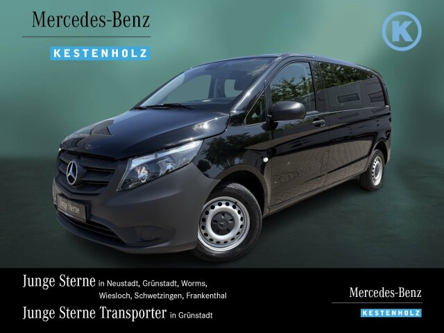 Interne Fahrzeugnr.:: 0923948Ausstattungslinien und -Pakete:  Basic,   BlueEFFICIENCY-Paket,   Mixto,   Modellgeneration 1Exterieur:  6-Gang-Schaltgetriebe TSG 380,   Aktiver Feststeller Schiebetür,   Anhängelast 0 kg/lbs,   Basisfahrwerk Plus,   Baureihe C447 Vito/V-Klasse,   Befestigungspunkte im Dachrahmen,   CO2-optimierte Bremsanlage,   Fenster vorn links, fest in Seitenwand/Schiebetür,   Generator 14 V / 250 A,   Gewichtsvariante 2.800 kg,   Haupttank 57 Liter,   Heckklappe,   Hinterachswellenfabrikat IFA,   Inland - Code,   Kombifahrzeug,   Komplettfahrzeug,   Metallic-Lack,   Pufferbatterie für Startvorgang,   Radstand 3200 mm, Überhang kurz,   Steuercode Umstellung WLTP,   Steuercode Werk 157,   Vliesbatterie 12 V 92 Ah,   Wärmedämmendes Glas rundumInterieur:  3er - Sitzbank 1. Reihe mit klappbarem äußeren Sitz,   Abschließbares Handschuhfach,   Beifahrersitz verstellbar,   Dachverkleidung Standard Säule B-D,   Fahrersitz,   Holzfußboden,   Innenraumleuchte(n) im Fond,   Innenspiegel,   Innenverkleidung Laderaum, seitlich,   Linkslenker,   Stoff Caluma schwarz,   Warmluftkanal zum FahrgastraumMultimedia:  2-Wege-Lautsprecher vorne,   Audio 10,   Digitales Extra: Remote Services Plus,   Digitales Radio (DAB),   Kommunikationsmodul (LTE) für digitale Dienste,   Mercedes-Benz NotrufsystemKomfort und Umwelt:  Abgasreinigung SCR Generation 4,   Attention Assist,   Berganfahrhilfe,   ECO Start-Stop Funktion,   Emissionsklasse Euro 6d N1 GR.III/N2,   Fahrlichtassistent,   Mercedes-Benz MobiloVan mit DSB und GgD,   Sauglüfter elektrisch Leistungsstufe 5,   TempomatSicherheit:  Adaptives Bremslicht,   Beifahrerairbag,   Fußgängerschutz,   Gurtwarneinrichtung für Beifahrer,   Kindersicherung an Türen im Fahrgastraum,   Verbandtasche,   Warndreieck,   Warnlampe für WischwasserfüllstandZustand/Papiere:  COC-Papiere,   Modellpflege,   Premiumschutz Reifen (3 Jahre),   Wartungsintervall 40.000 km,   Zulassung als LKWWeiteres:  Europa,   Fahrzeug HVO fähig,   Fenster v. rechts, fest in Seitenwand/Schiebetür,   Hersteller Mercedes-Benz AG,   OM 654 DE 20 LA 75 kW (102 PS) 3800/min,   Pannenmanagement,   Region EU/ EFTA,   Schilder / Druckschriften deutsch,   Steuercode Entwicklung,   Steuercode Modellpflege,   Vertriebskennzeichen 0,   VIN codierte Fahrzeugdaten mit Prüfziffer,   Änderungsjahr G2-II,   Geschwindigkeitsbegrenzung 210 km/h,   Modelljahr 3.